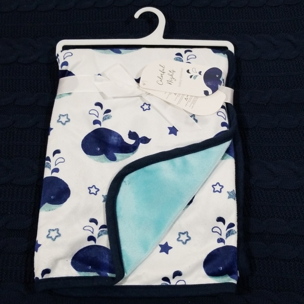 NWT Baby/ Crib/Cuddle  Blanket Blue White